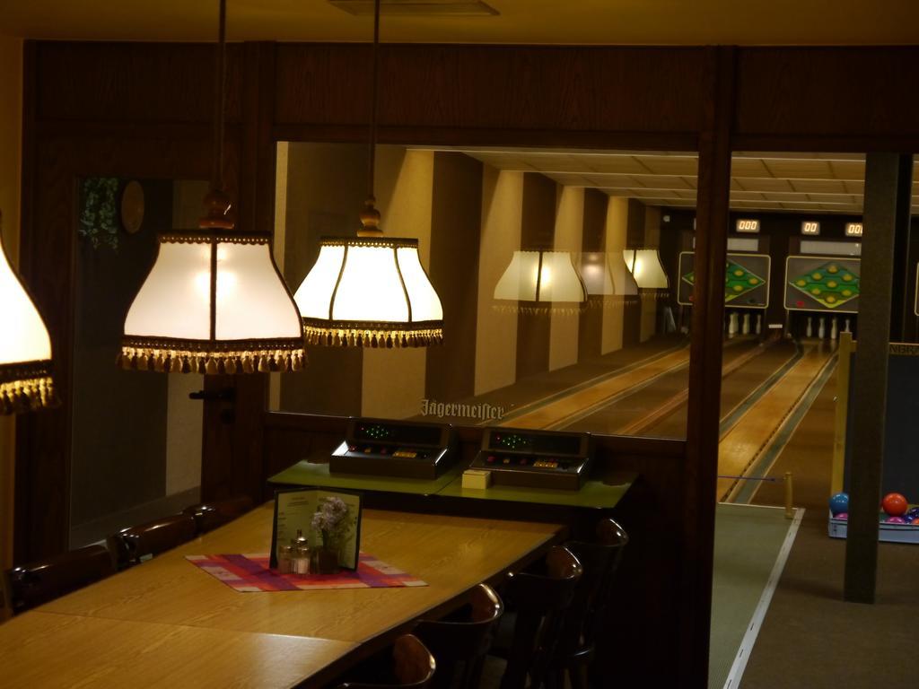 Hotel Deutsche Eiche In Northeim Esterno foto