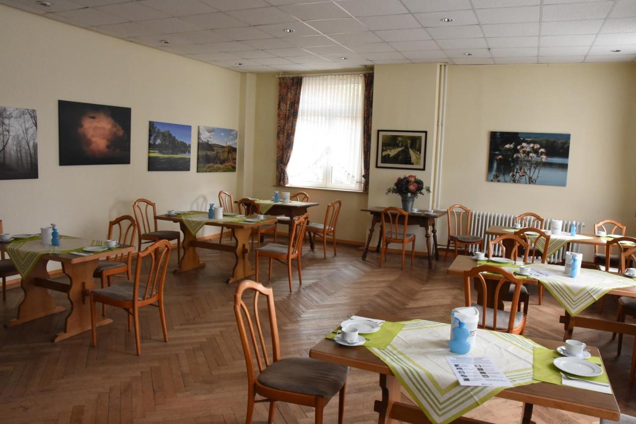 Hotel Deutsche Eiche In Northeim Esterno foto